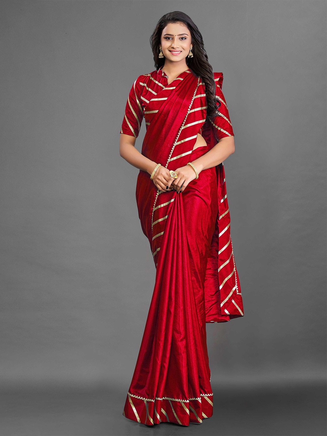 

Fashion Ritmo Gotta Patti Silk Blend Saree, Red