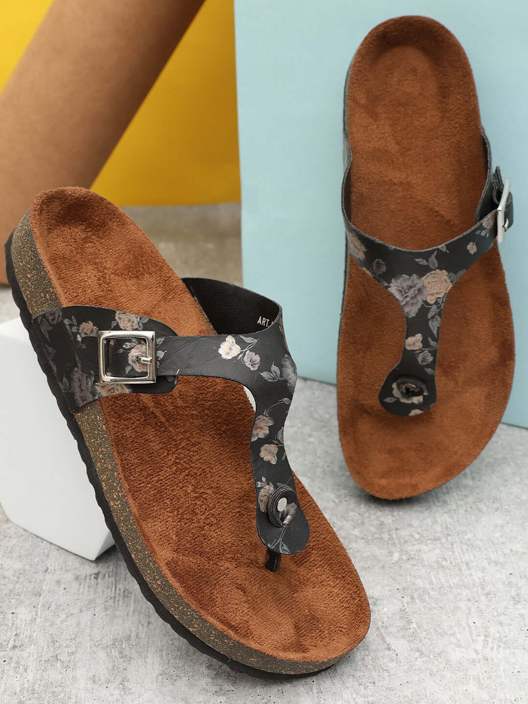 

MOZAFIA Printed T-Strap Flats With Buckle Detail, Black