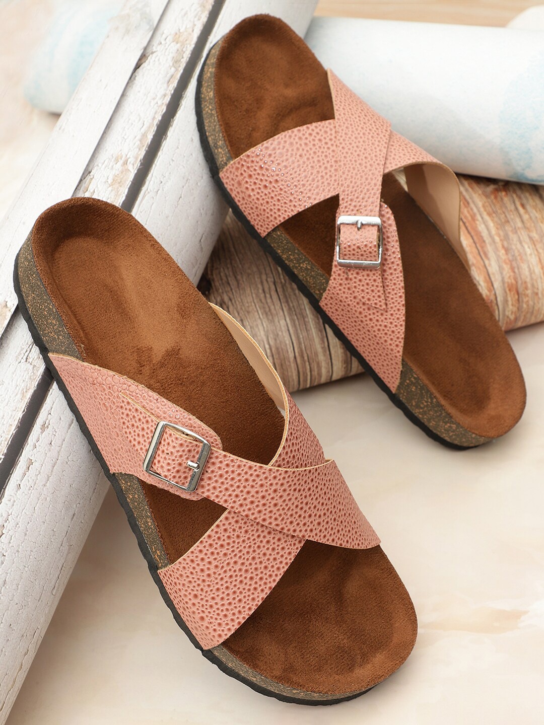 

MOZAFIA Cross Strap Textured Open Toe Flats With Buckle Detail, Pink