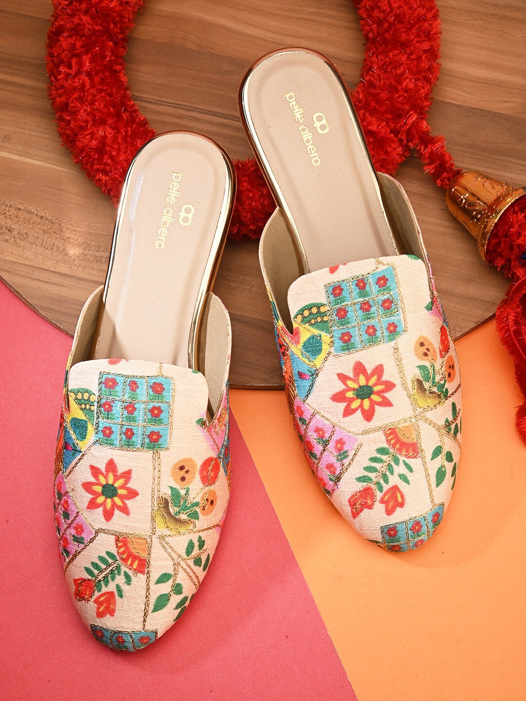 

pelle albero Ethnic Embellished Mules, Rose gold