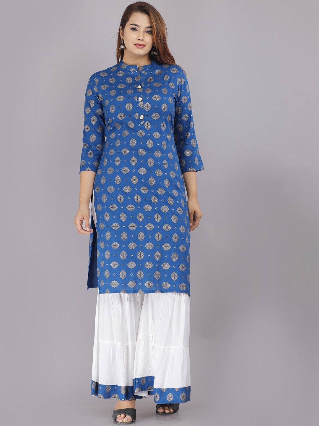 

BAESD Women Blue Floral Printed Regular Kurta with Sharara