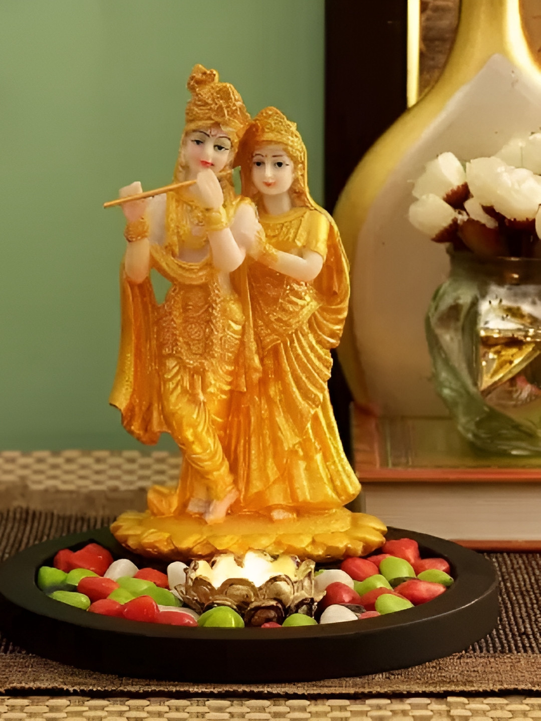 

krishnagallery1 Gold Toned & White Religious Showpiece