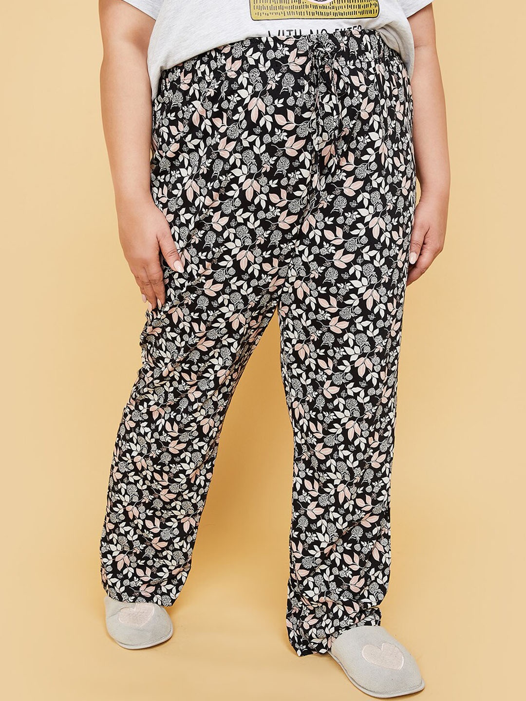 

max Women Plus Size Floral Printed Pure Cotton Lounge Pants, Black
