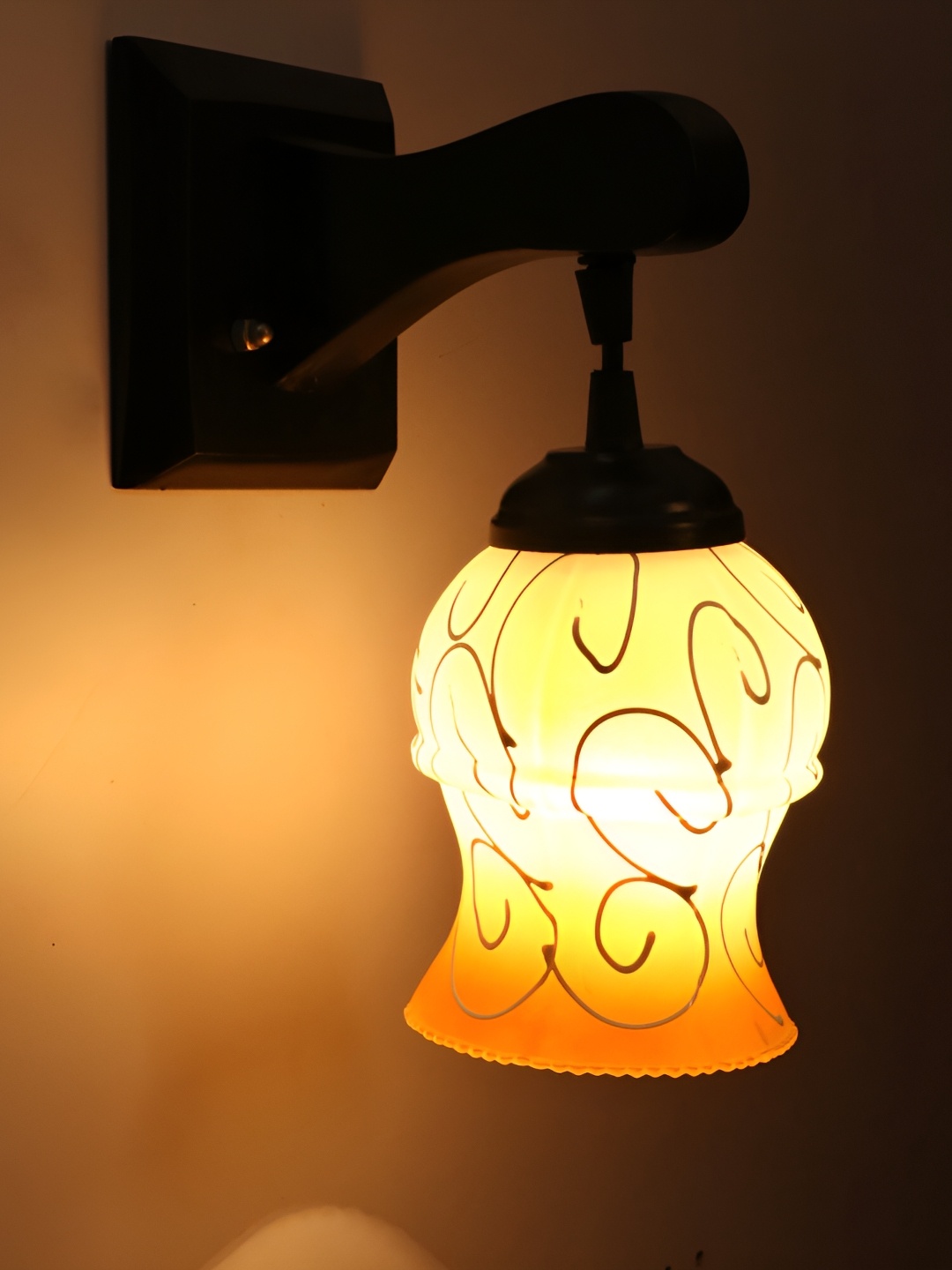 

Afast Yellow & White Printed Bell Shaped Glass Wall Lamp