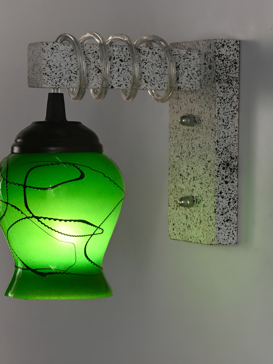 

Afast Green Bell Shaped Glass Wall Lamp