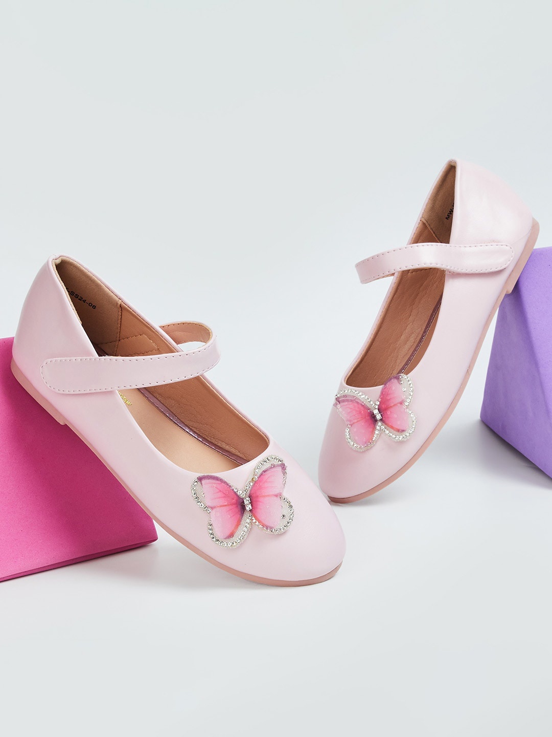 

Fame Forever by Lifestyle Girls Butterfly Embellished Ballerinas, Pink