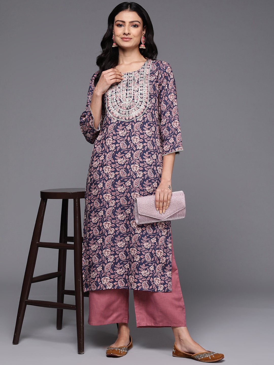 

Indo Era Paisley Printed Sequinned Kurta, Navy blue