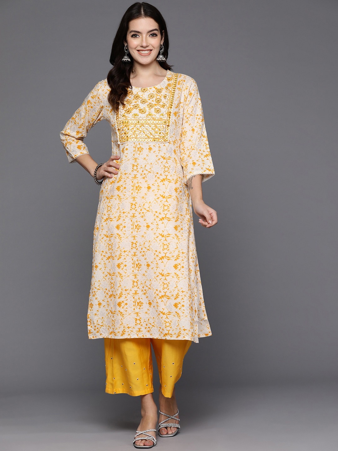 

Indo Era Printed Mirror Work Kurta, Off white