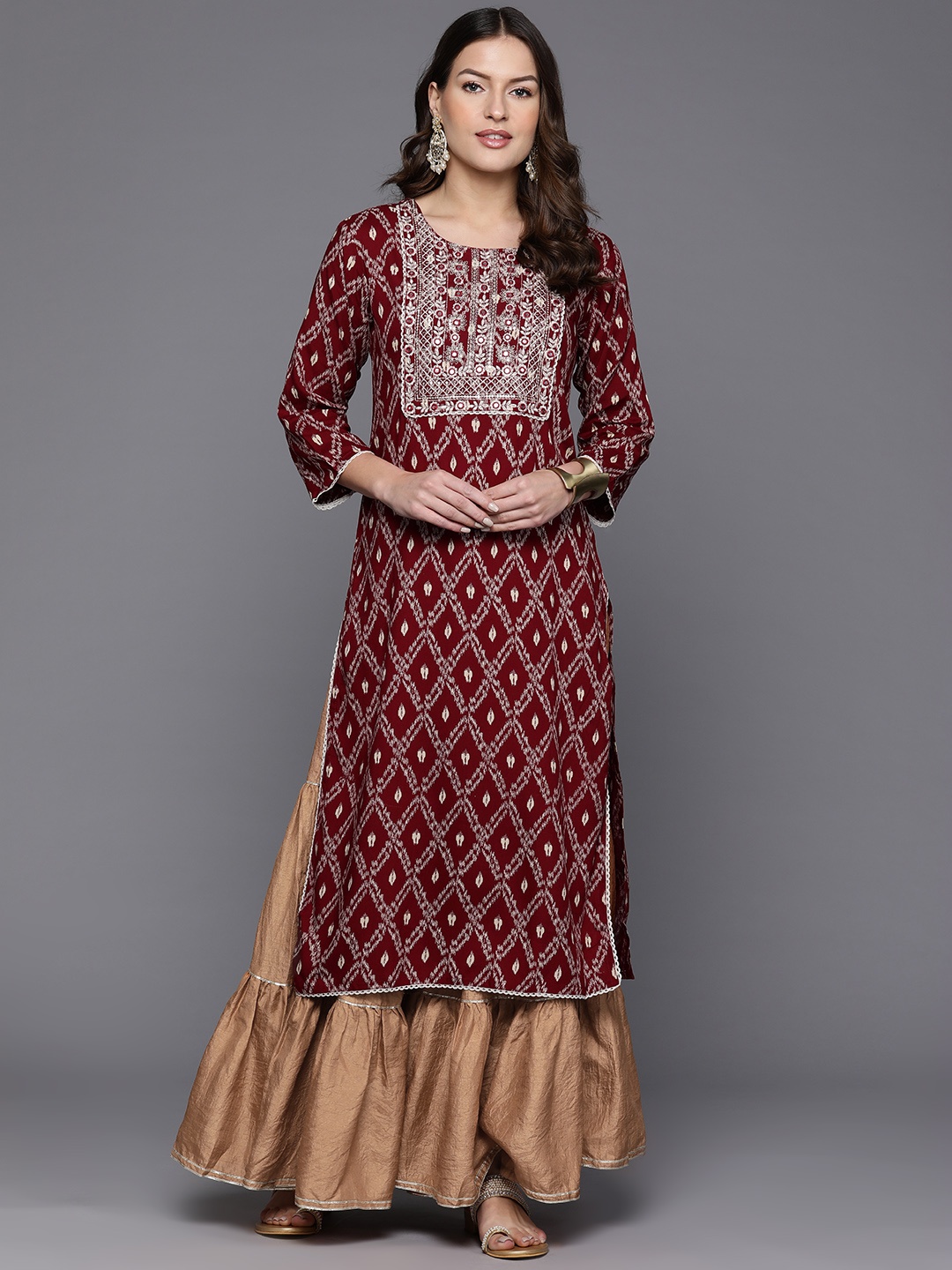 

Indo Era Geometric Printed Mirror Work Kurta, Maroon