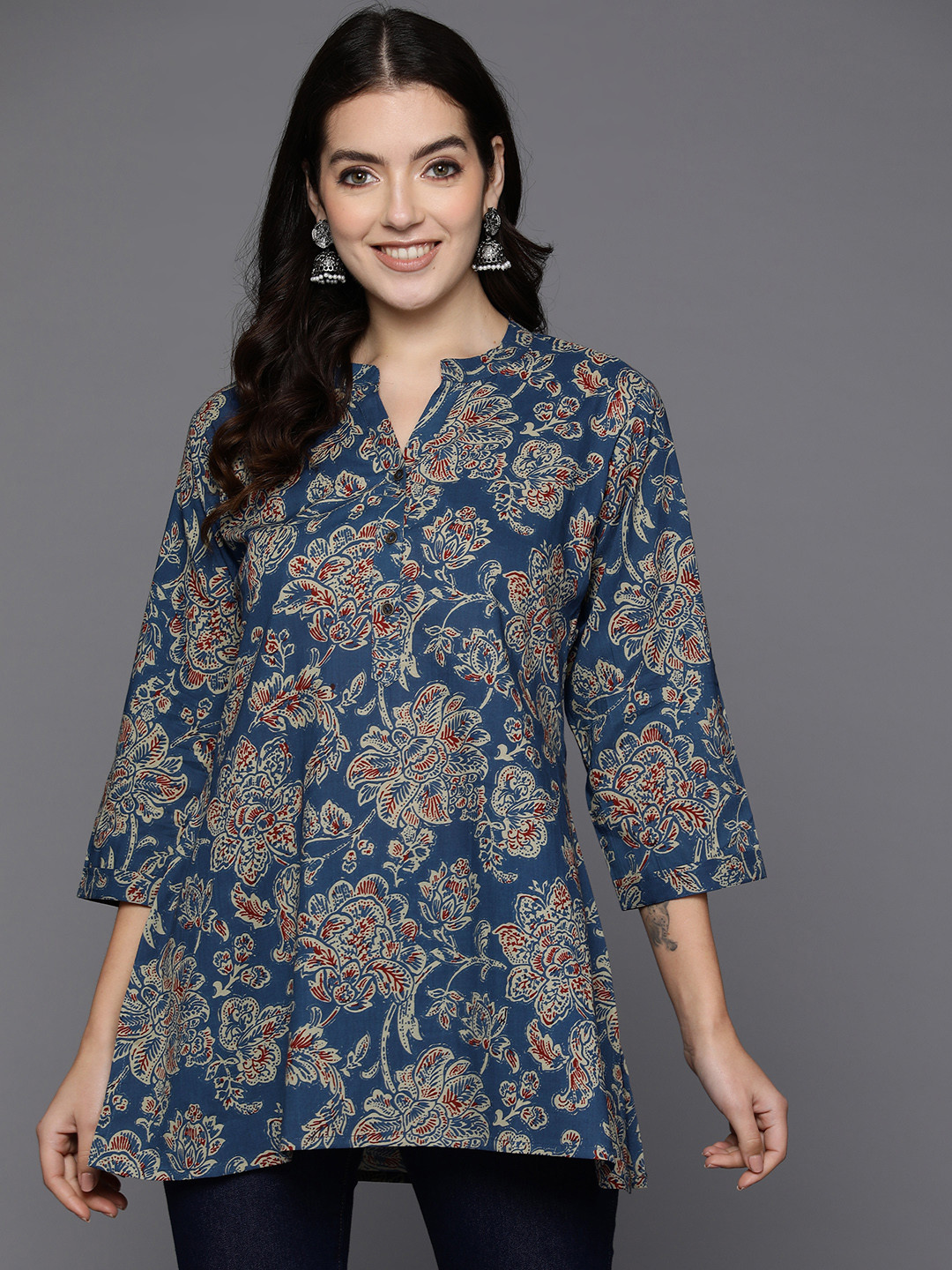 

Indo Era Mandarin Collar Floral Printed Tunic, Navy blue