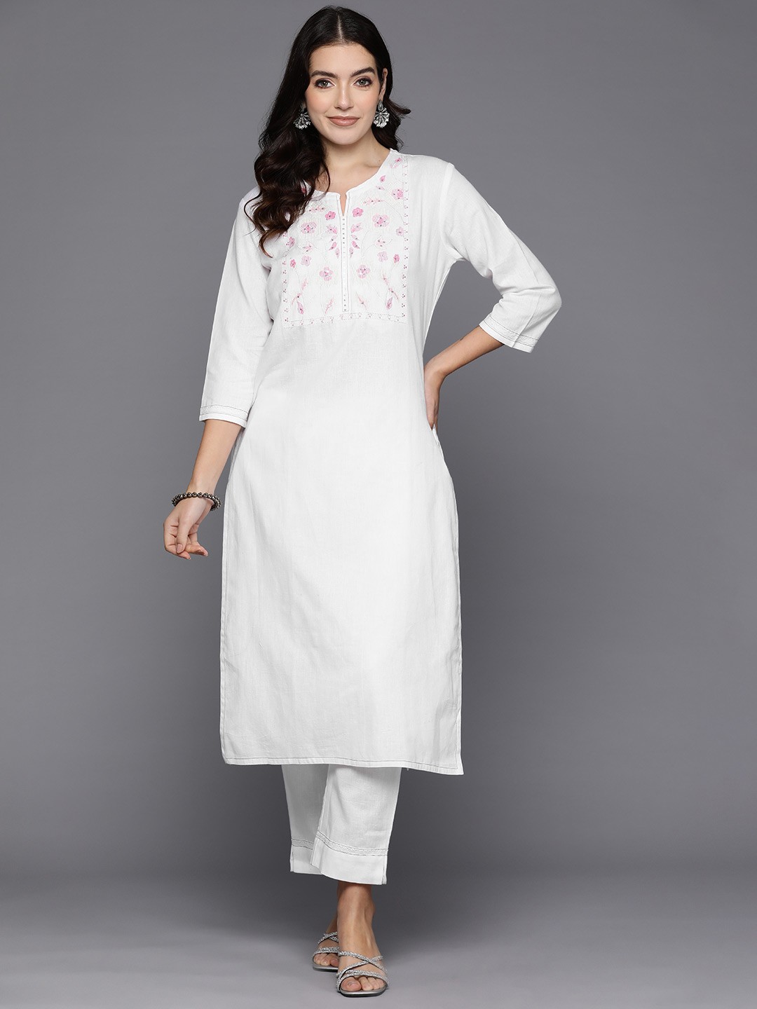 

Indo Era Women Floral Embroidered Thread Work Pure Cotton Kurta with Trousers, Off white