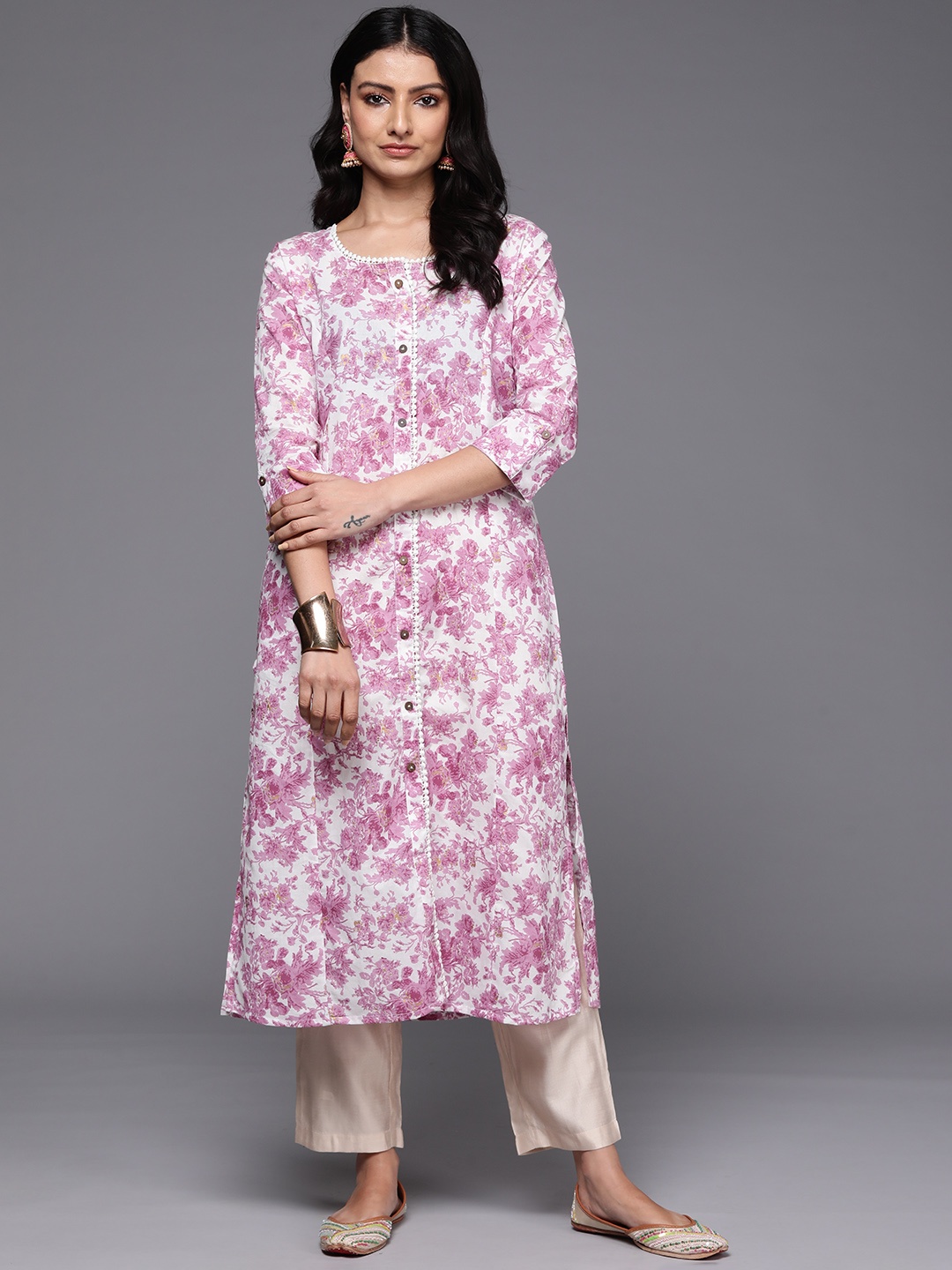 

Indo Era Women Floral Printed Kurta, Lavender
