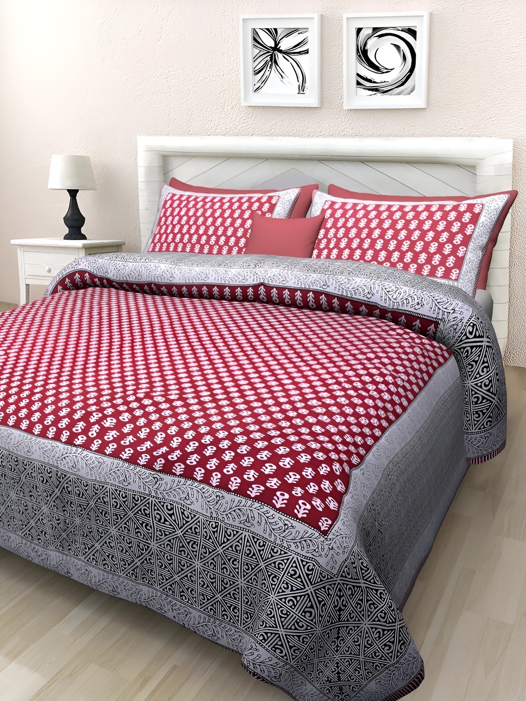 

Texstylers Red Floral Cotton 144 TC Queen Bedsheet with 2 Pillow Covers