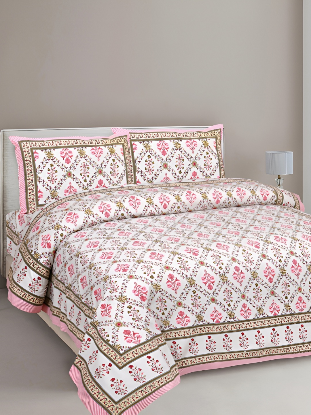 

Texstylers Pink Floral Cotton 144 TC Queen Bedsheet with 2 Pillow Covers, White