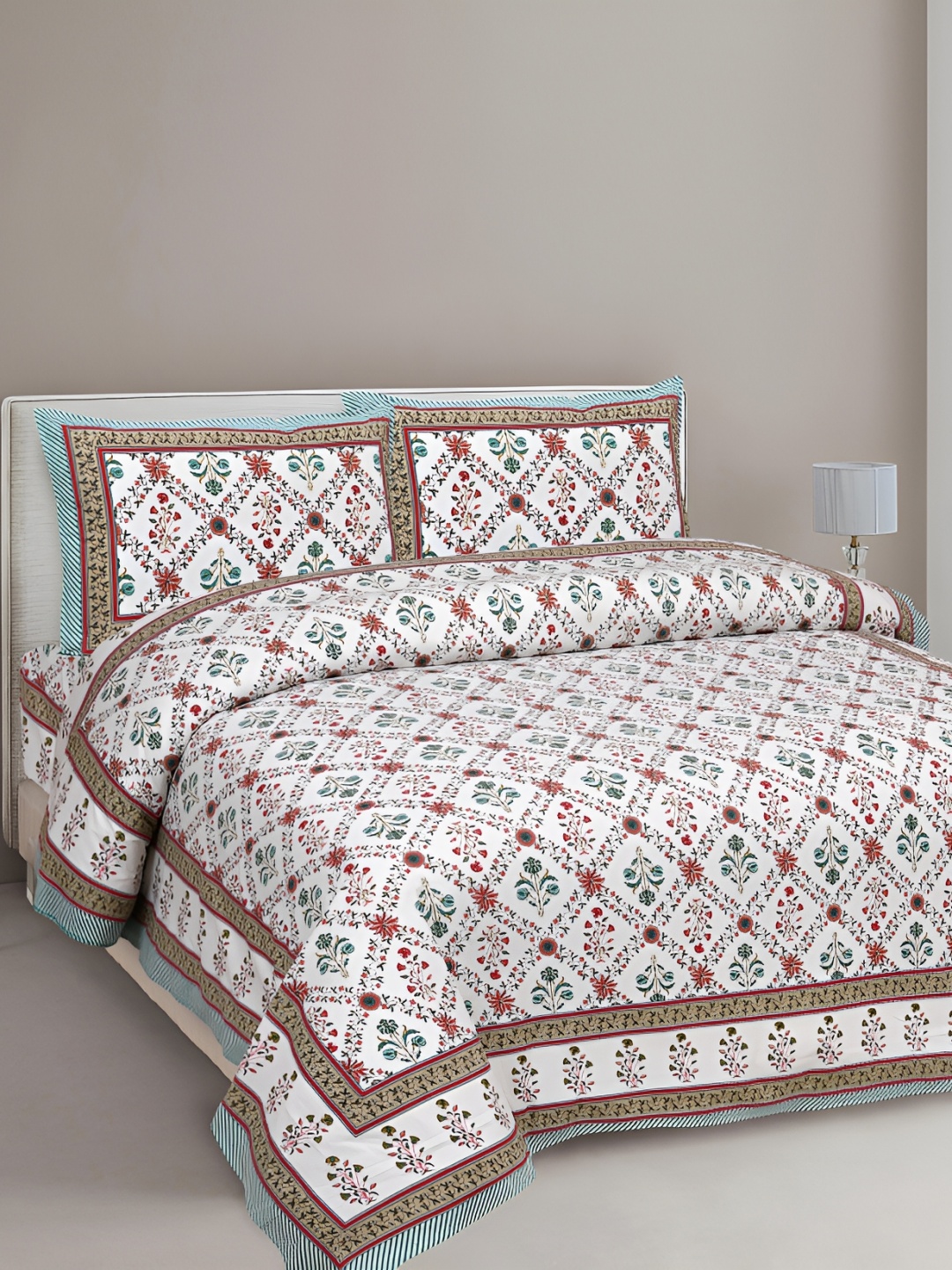 

Texstylers White & Red Floral Cotton 144 TC Queen Bedsheet with 2 Pillow Covers