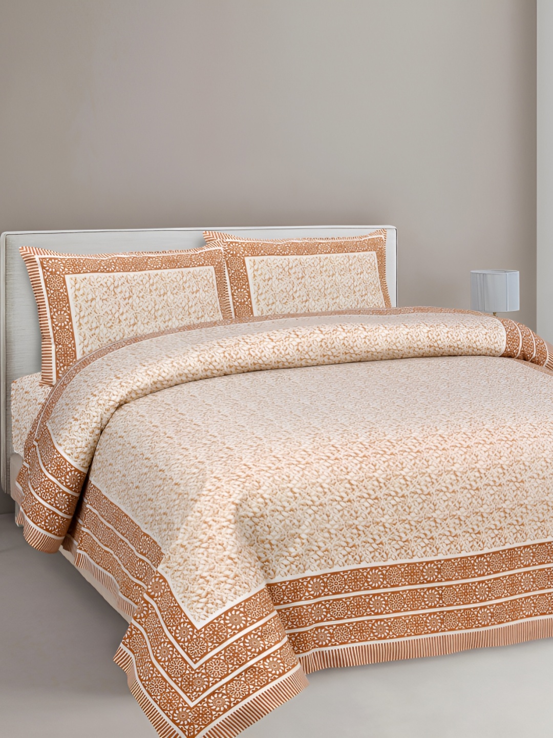 

Texstylers Orange Floral Cotton 144 TC Queen Bedsheet with 2 Pillow Covers