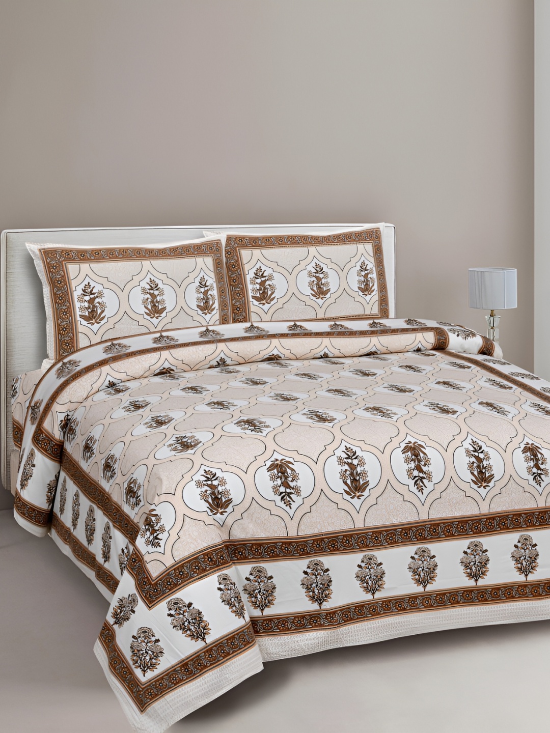 

Texstylers Beige & Brown Floral Cotton 144 TC Queen Bedsheet with 2 Pillow Covers