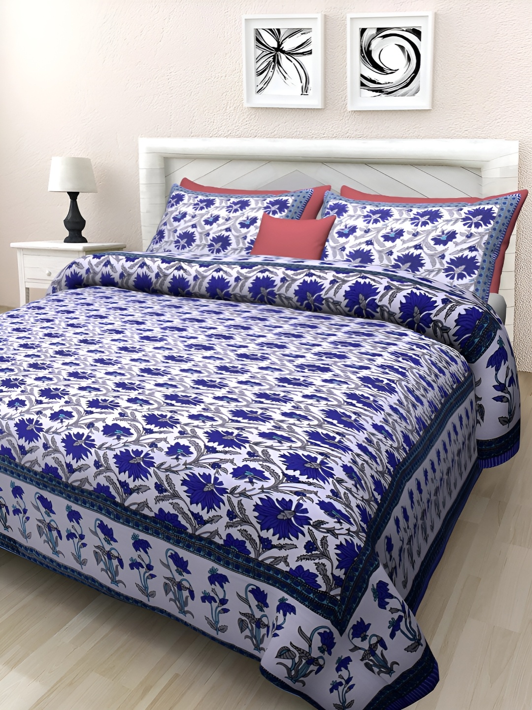 

Texstylers Blue & White Floral Cotton 144 TC Queen Bedsheet with 2 Pillow Covers 120 GSM