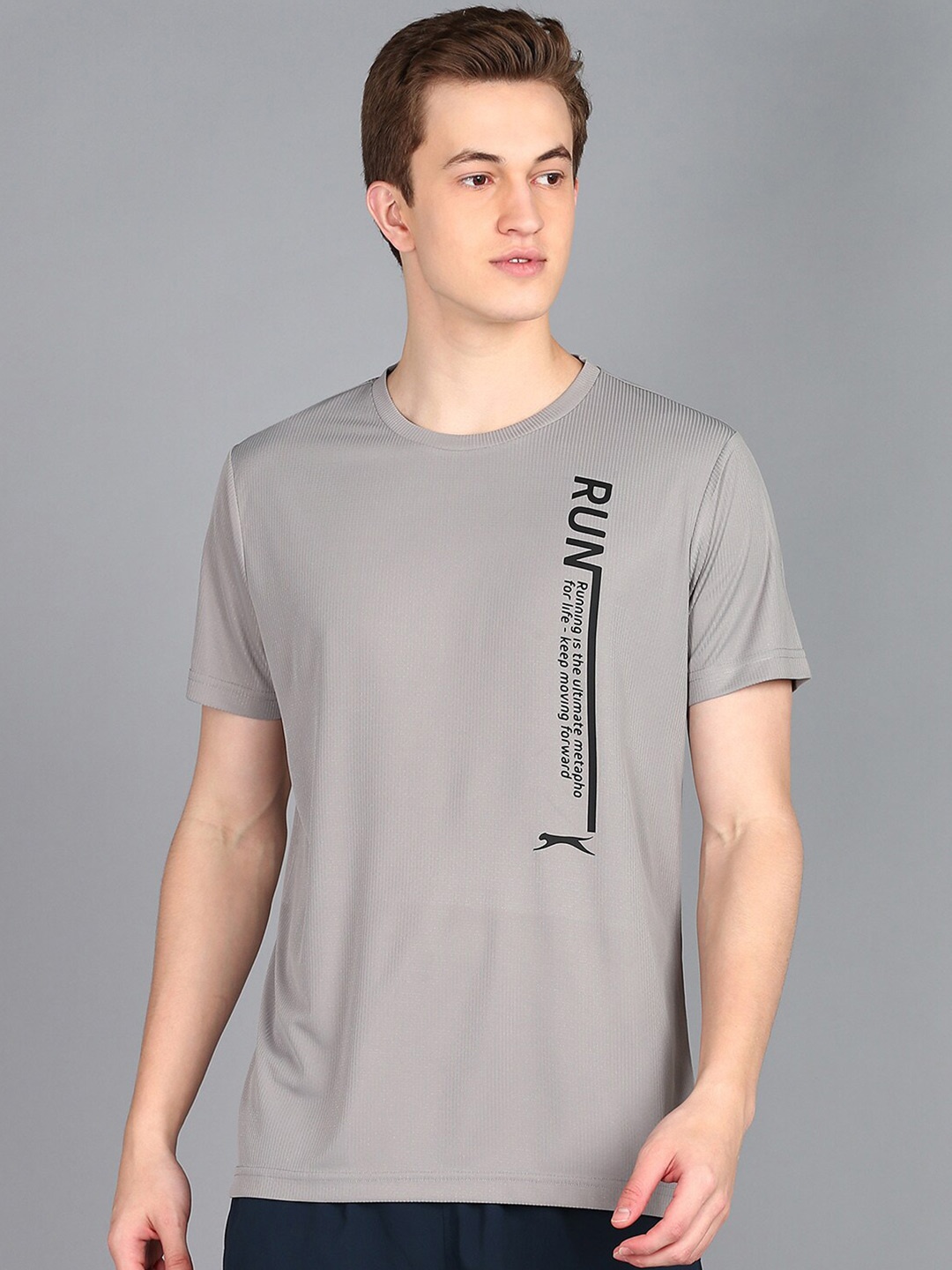 

Slazenger Typography Printed Short Sleeves Sports T-shirt, Grey