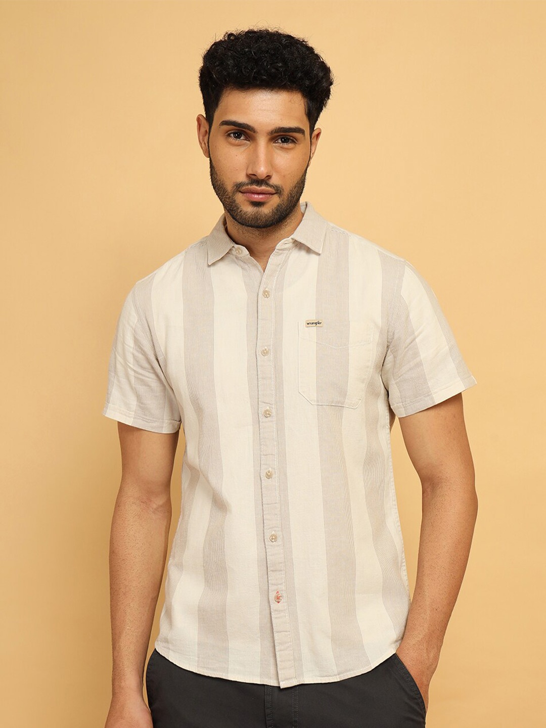 

Wrangler Vertical Striped Cotton Linen Casual Shirt, White