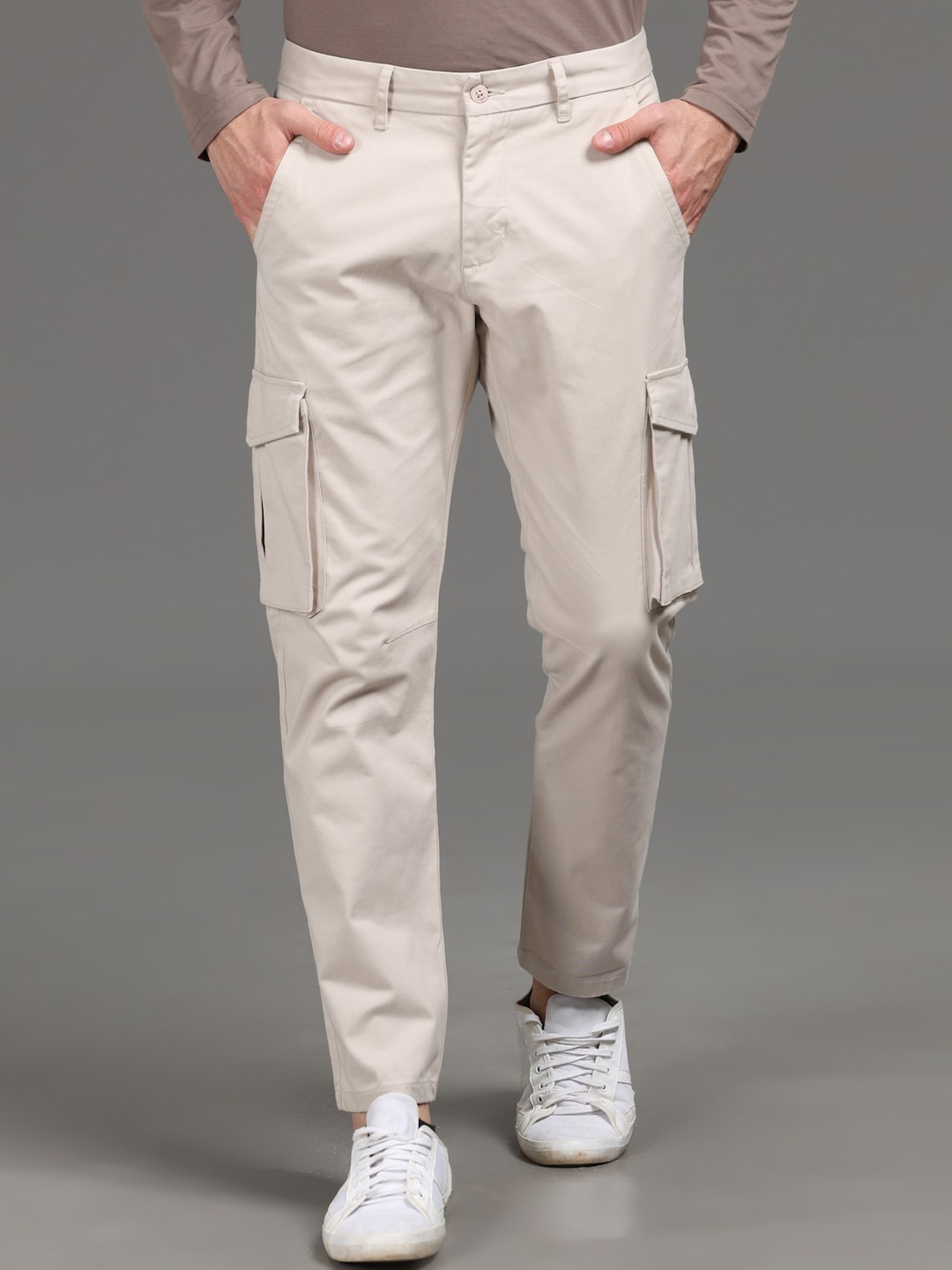 

POE Men Original Mid-Rise Travel Features Cargos, Beige