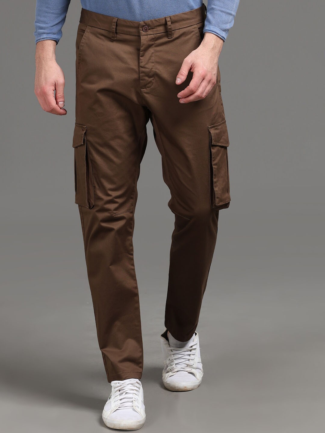 

POE Men Original Mid Rise Travel Features Cargos Trousers, Brown