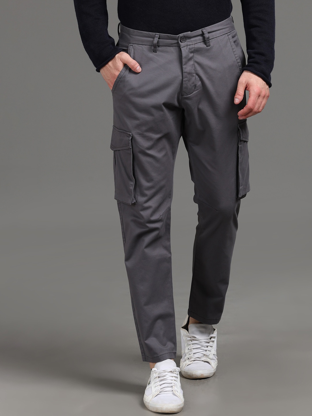 

POE Men Original Mid-Rise Travel Features Cargos, Grey