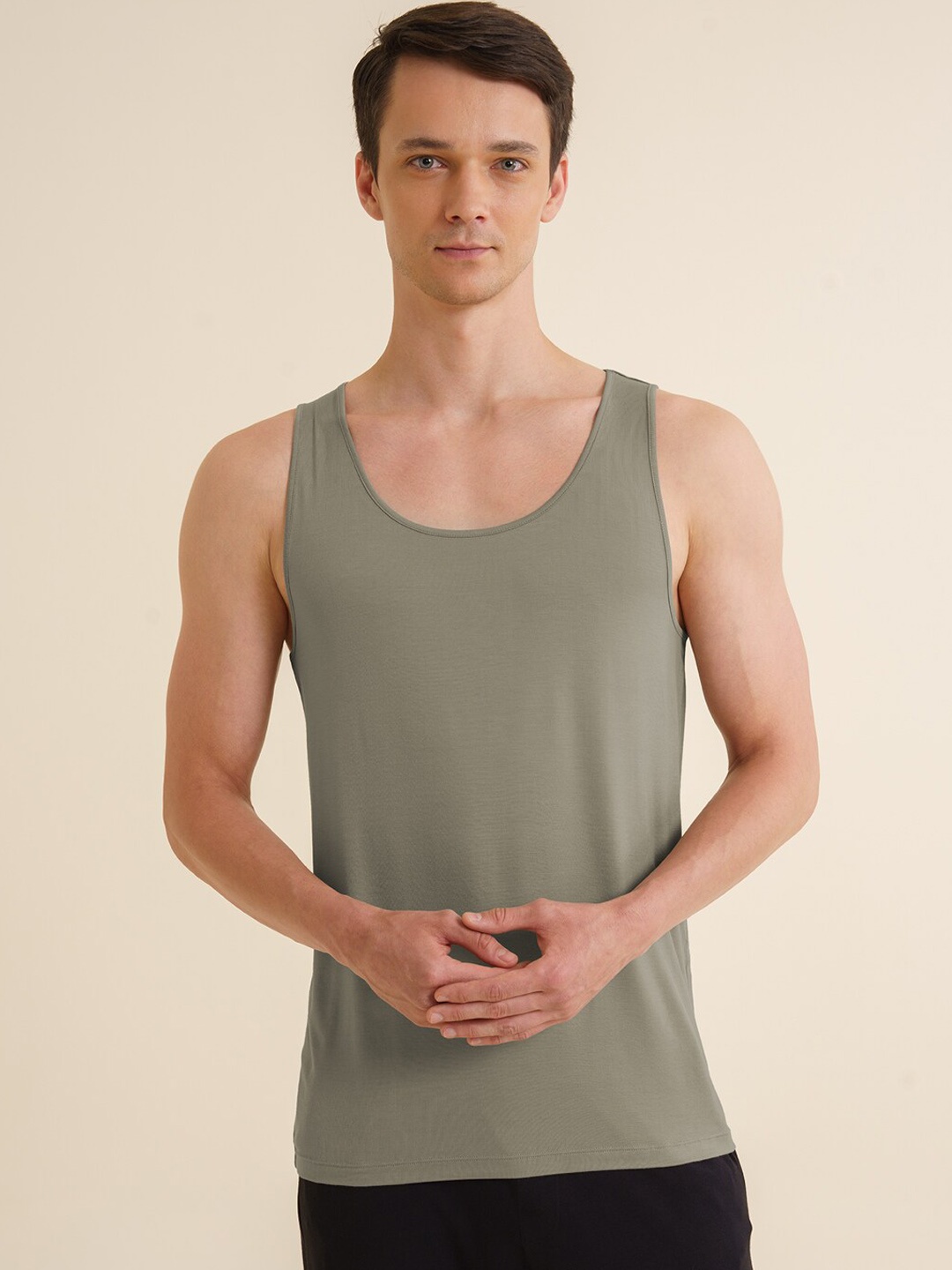 

DAMENSCH Sleeveless Anti-Odour Innerwear Vests VE1023-DTYOLV, Olive