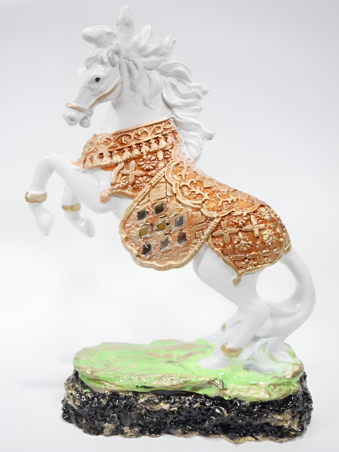 

GW CREATIONS White & Gold Toned Horse Figurine Showpiece