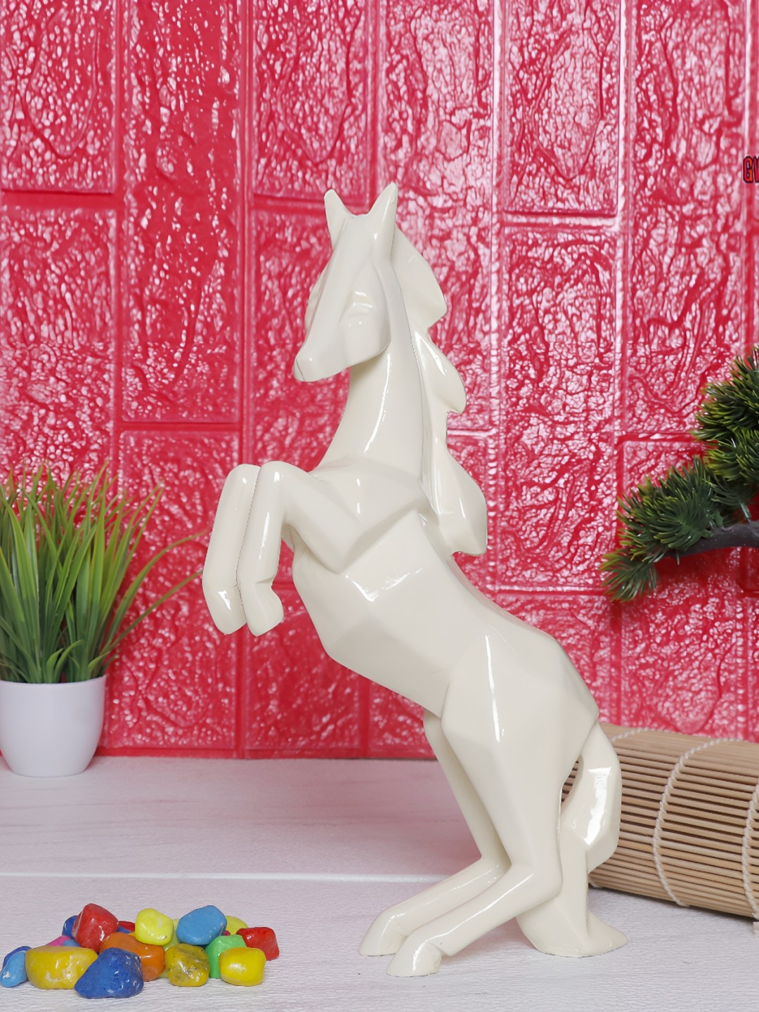 

GW CREATIONS White Horse Figurine Showpiece