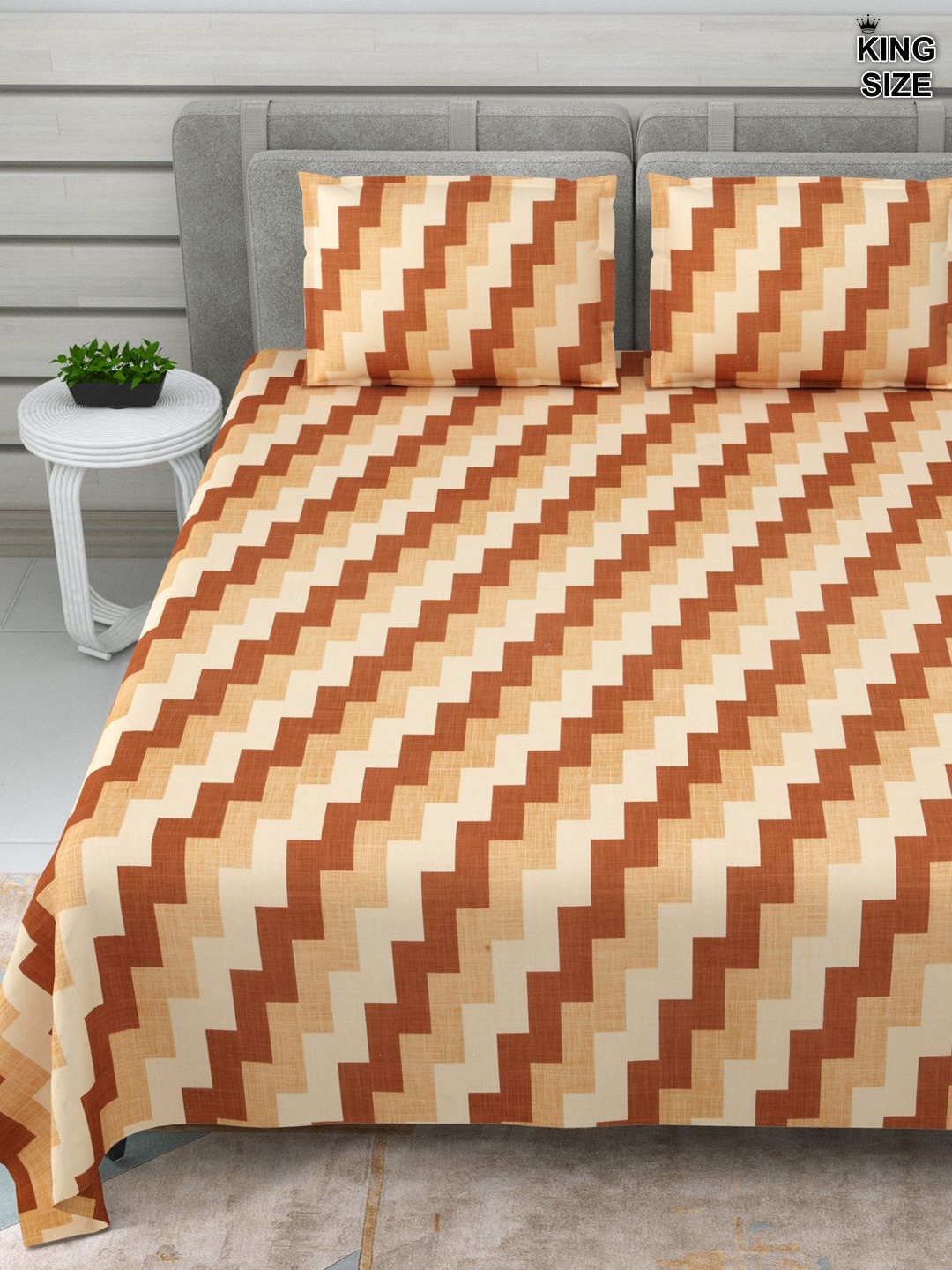 

DREAM WEAVERZ Beige & Brown Cotton 220 TC Super King Bedsheet With 2 Pillow Covers