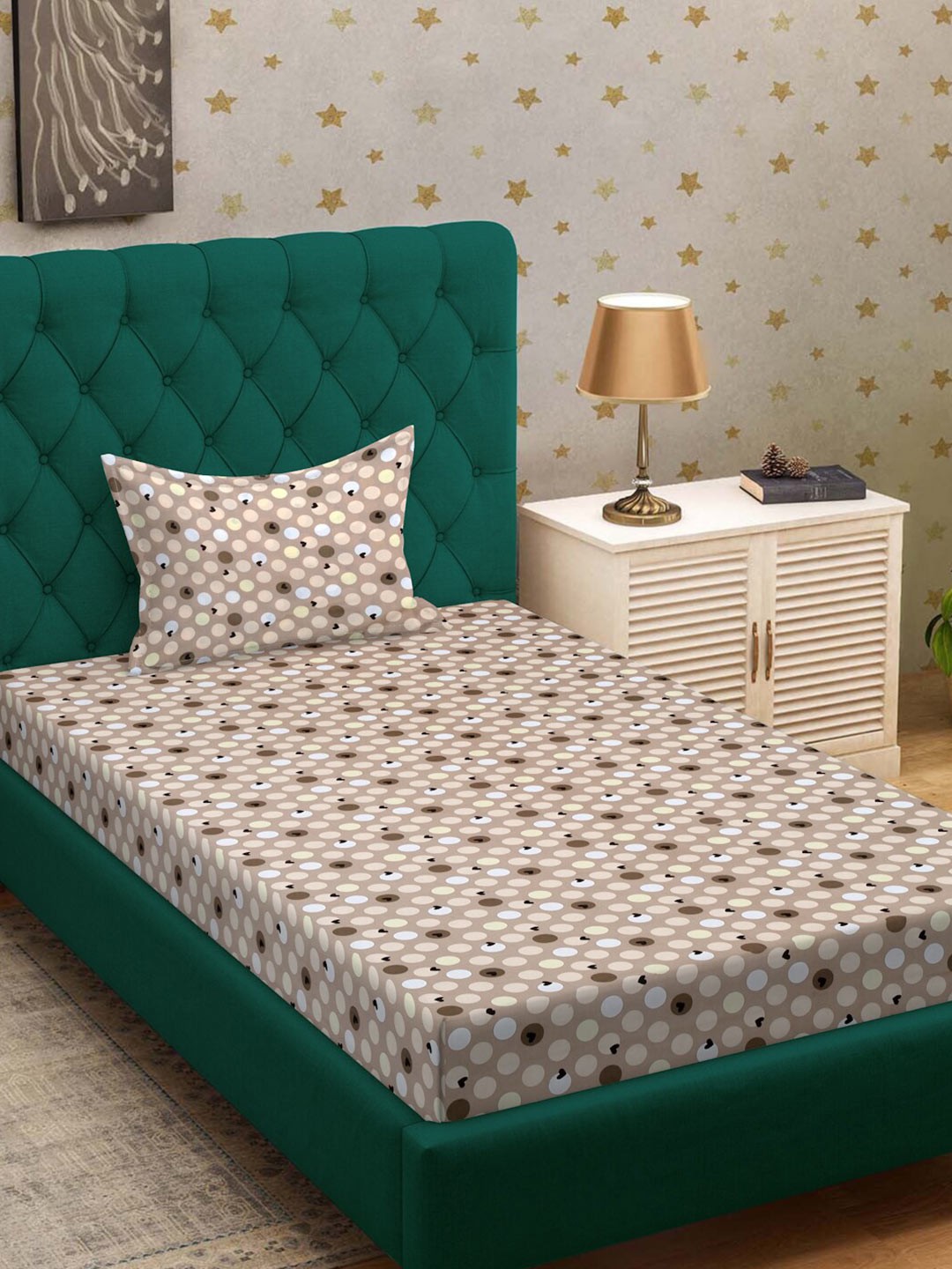 

DREAM WEAVERZ Brown Geometric Cotton 220 TC Single Bedsheet With 1 Pillow Cover