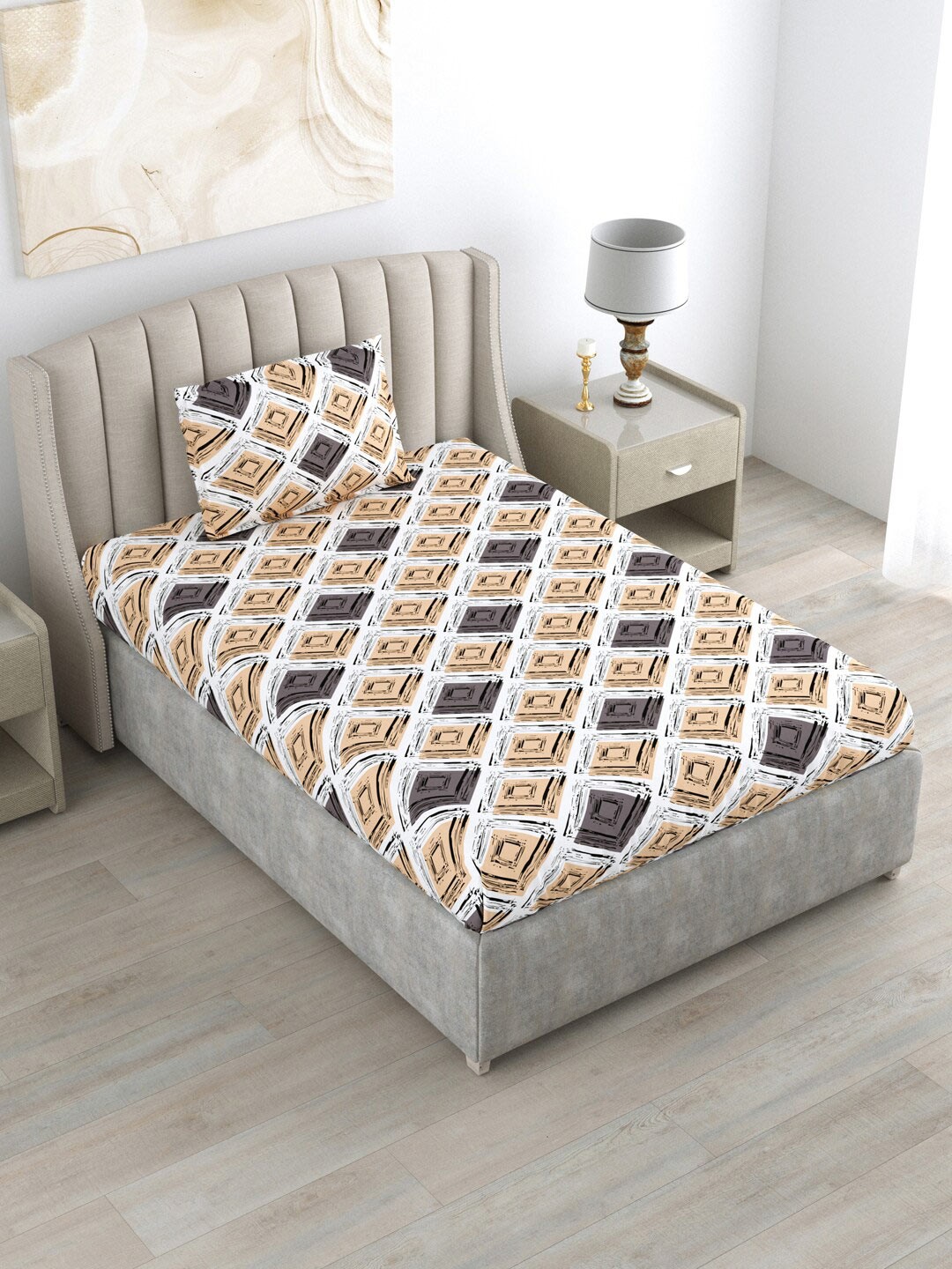 

DREAM WEAVERZ Yellow & White Geometric Cotton 220 TC Single Bedsheet with 1 Pillow Covers