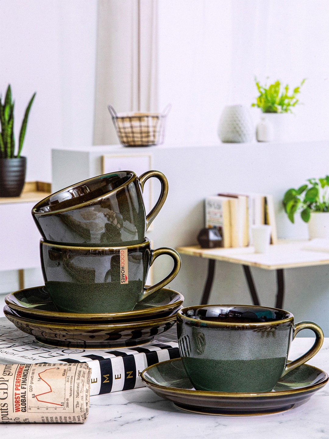 

GOODHOMES Green 8 Pieces Ceramic Glossy Cups and Saucers 200 ML Each