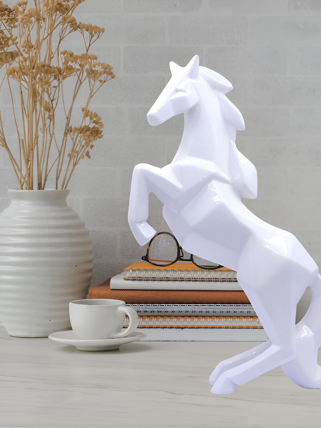 

GW CREATIONS White Horse Figurine Showpiece