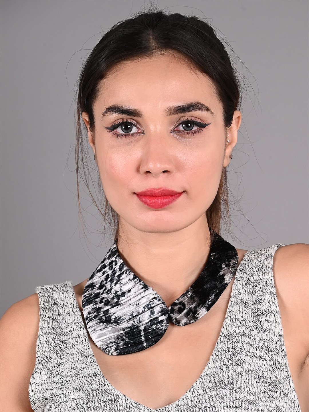 

ODETTE Printed Velvet Detatchable Collar Semi Stitched Top, Black