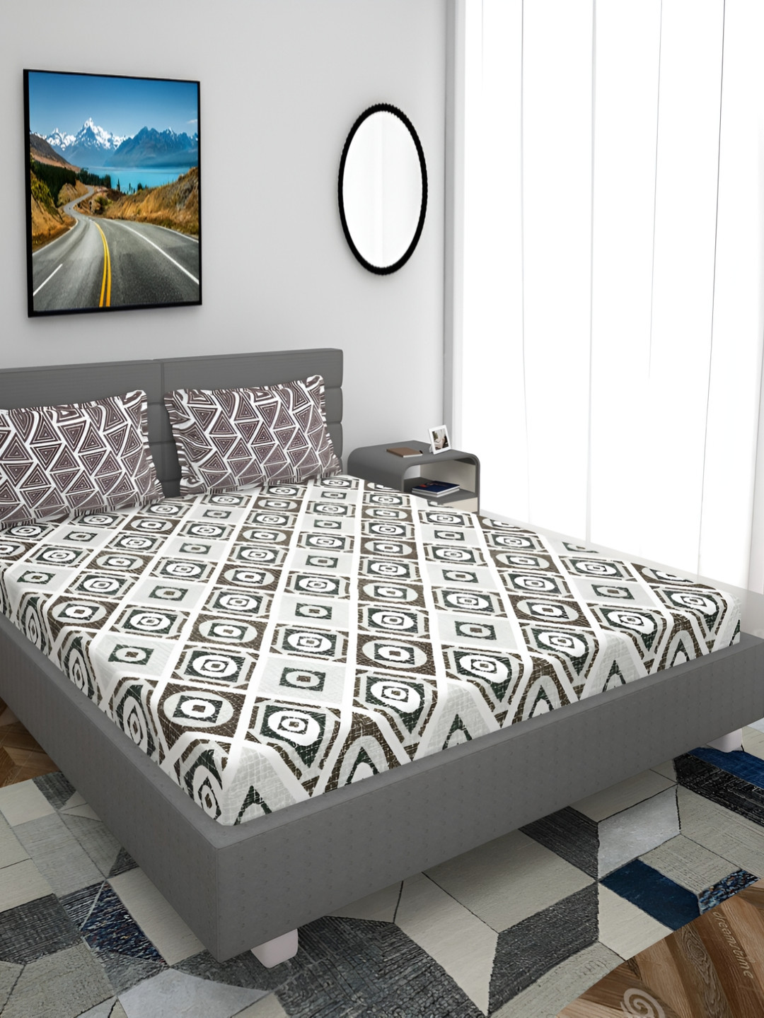 

HOMECRUST Brown & White Abstract 200 TC Queen Bedsheet with 2 Pillow Covers