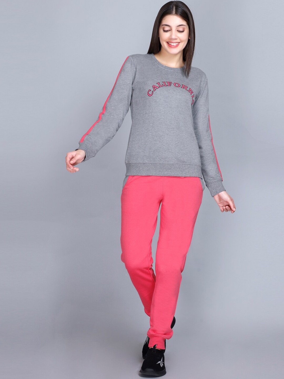 

WILD WEST Typography Printed Round Neck Tracksuits, Grey