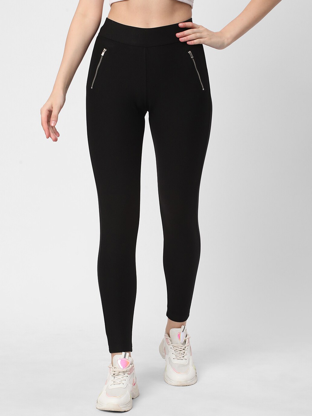 

R&B Women Skinny Fit Treggings With Zipper Detail, Black