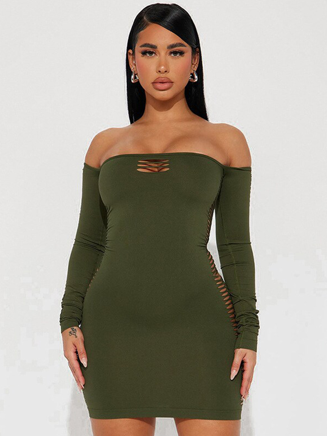 

StyleCast Green Off-Shoulder Cut-Outs Bodycon Mini Dress