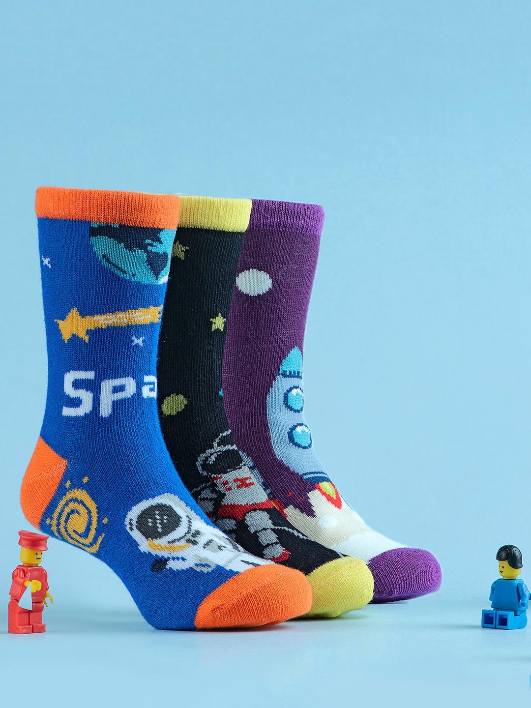 

Yellow Bee Boys Pack of 3 Cotton calf Length Socks, Purple
