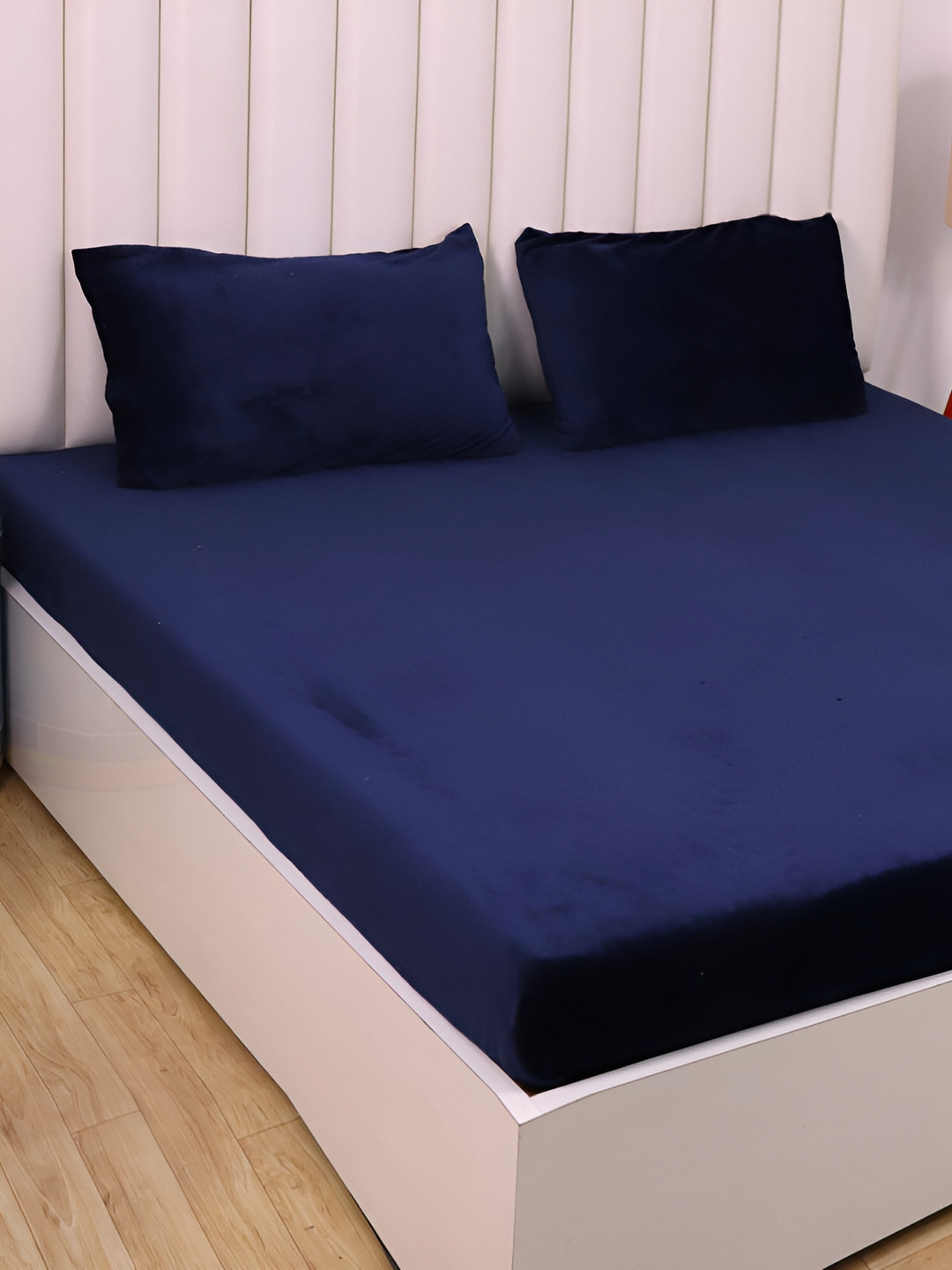

RD TREND Navy Blue 210 TC Fitted King Bedsheet with 2 Pillow Covers