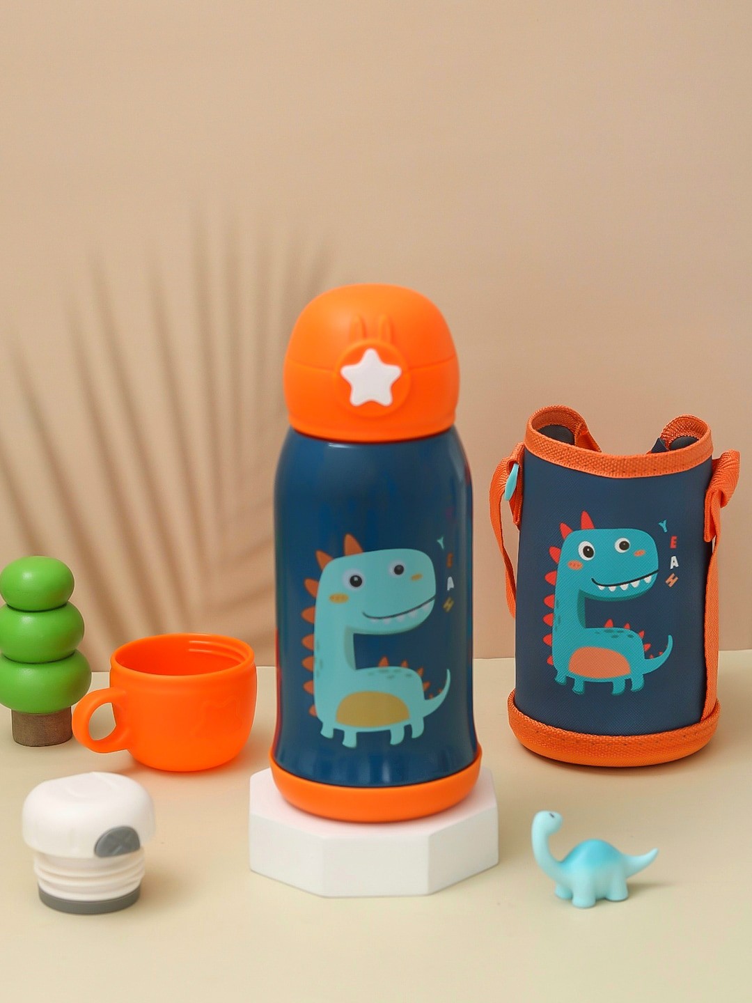 

Yellow Bee Blue & Orange Stainless Steel Water Bottle With Shoulder Strap- 500 ML
