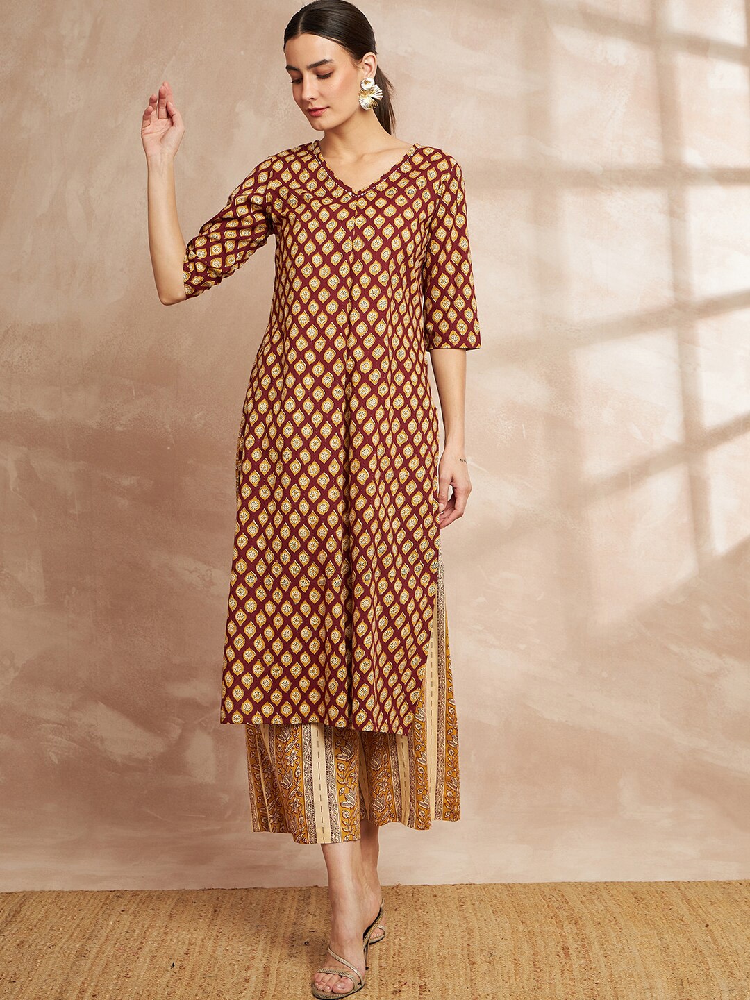 

all about you Maroon Ethnic Motifs Printed Regular Pure Cotton Kurta With Palazzos