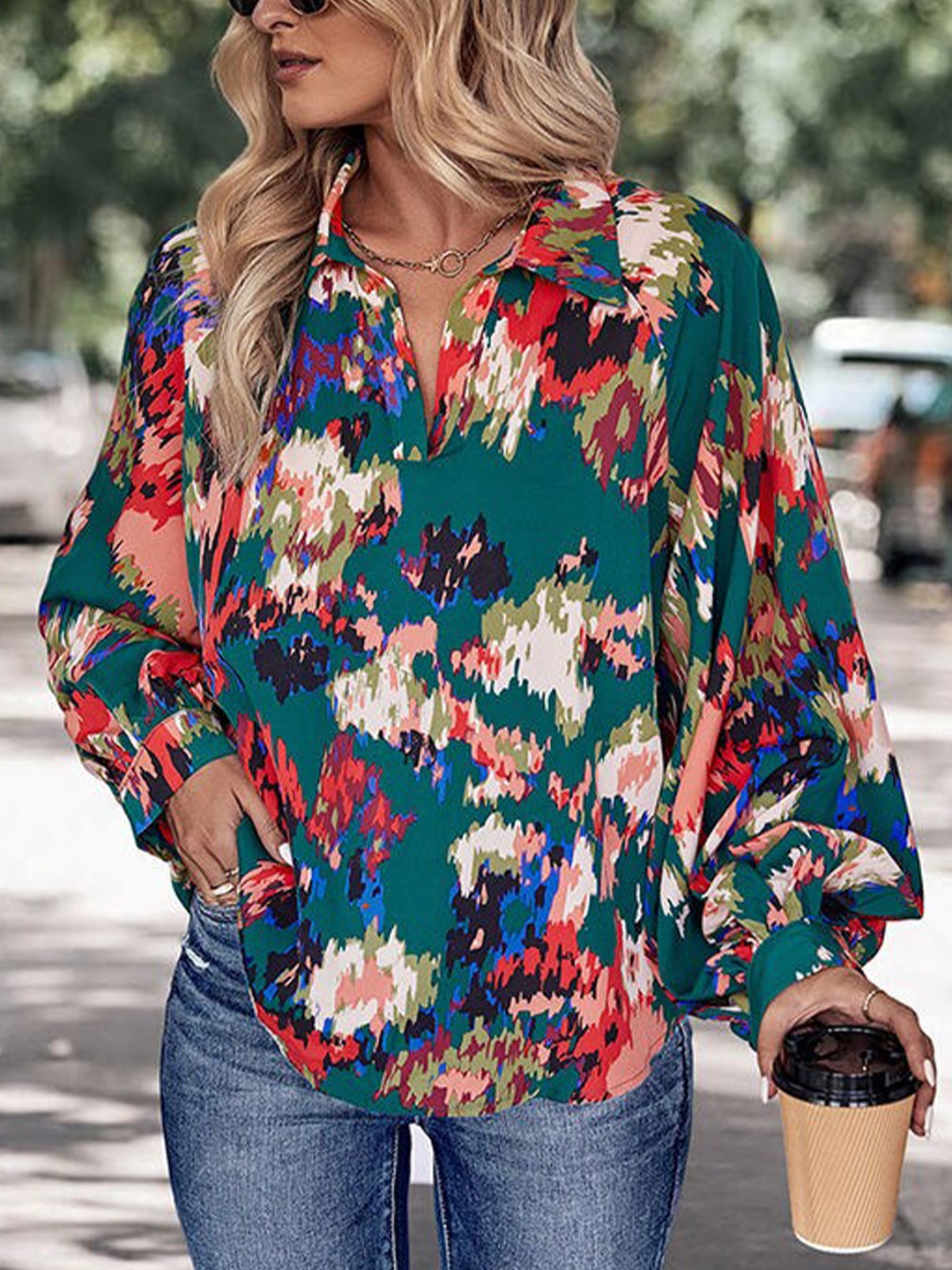 

StyleCast Green Abstract Printed Cuffed Sleeves Shirt Style Top