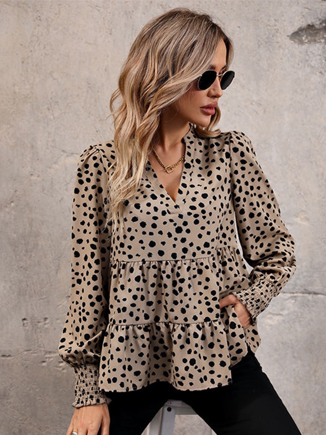 

StyleCast Khaki Abstract Printed Mandarin Collar Top
