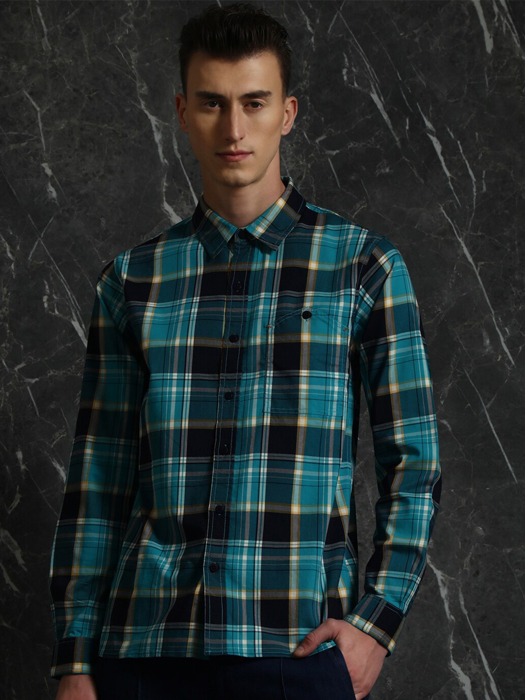 

Breakbounce Blue Tartan Checks Spread Collar Long Sleeves Cotton Casual Shirt