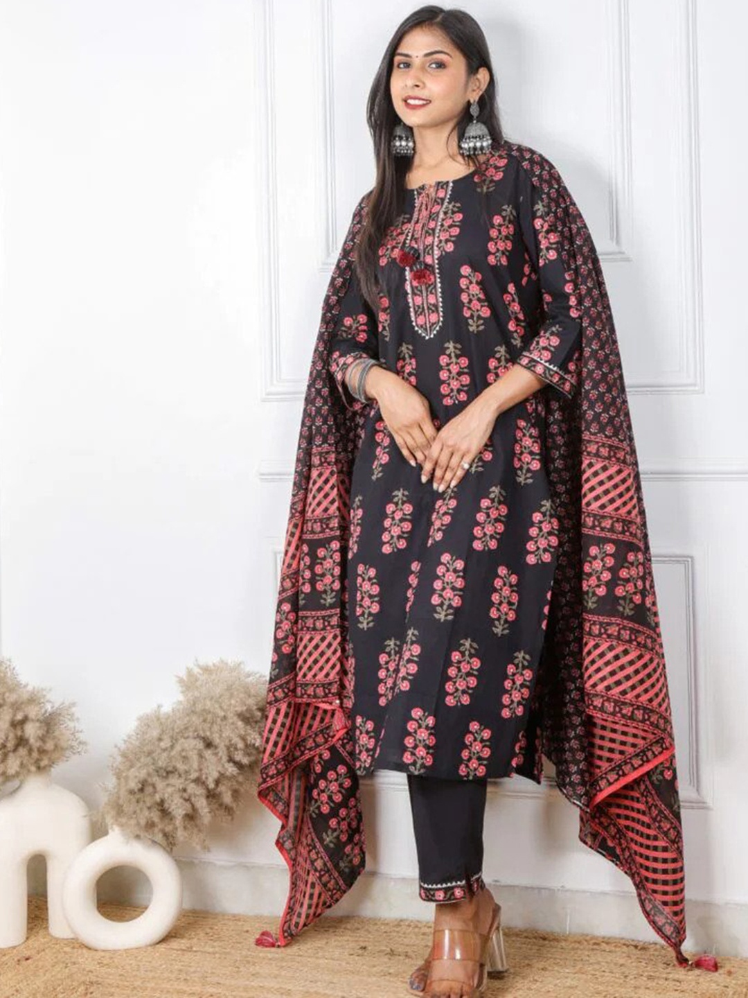 

KALINI Floral Printed Regular Gotta Patti Pure Cotton Kurta With Trousers & Dupatta, Black