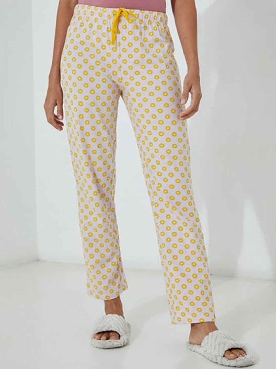 

Aila Women Floral Printed Lounge Pants, Grey