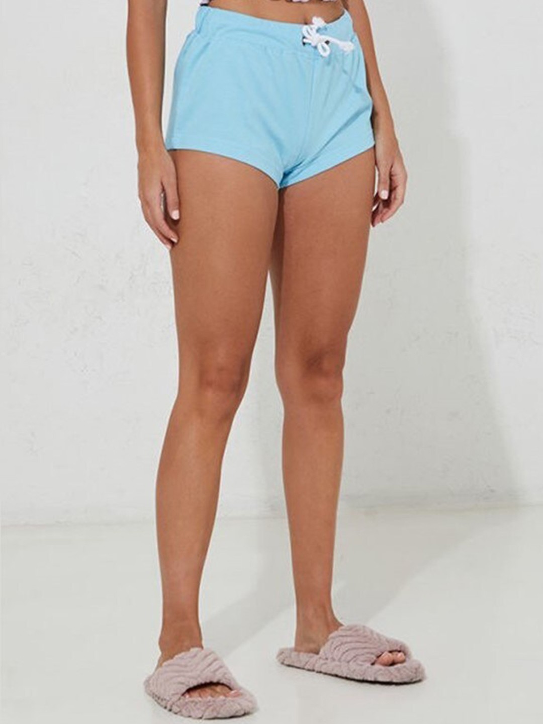

Aila Women Mid Rise Above Knee Length Shorts, Turquoise blue